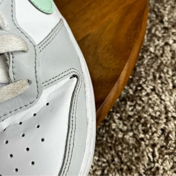 Nike Court Borough 2 High Top Sneaker Pure Platinum Mint Size 5Y Shoe CD7782-011 - Picture 10 of 11